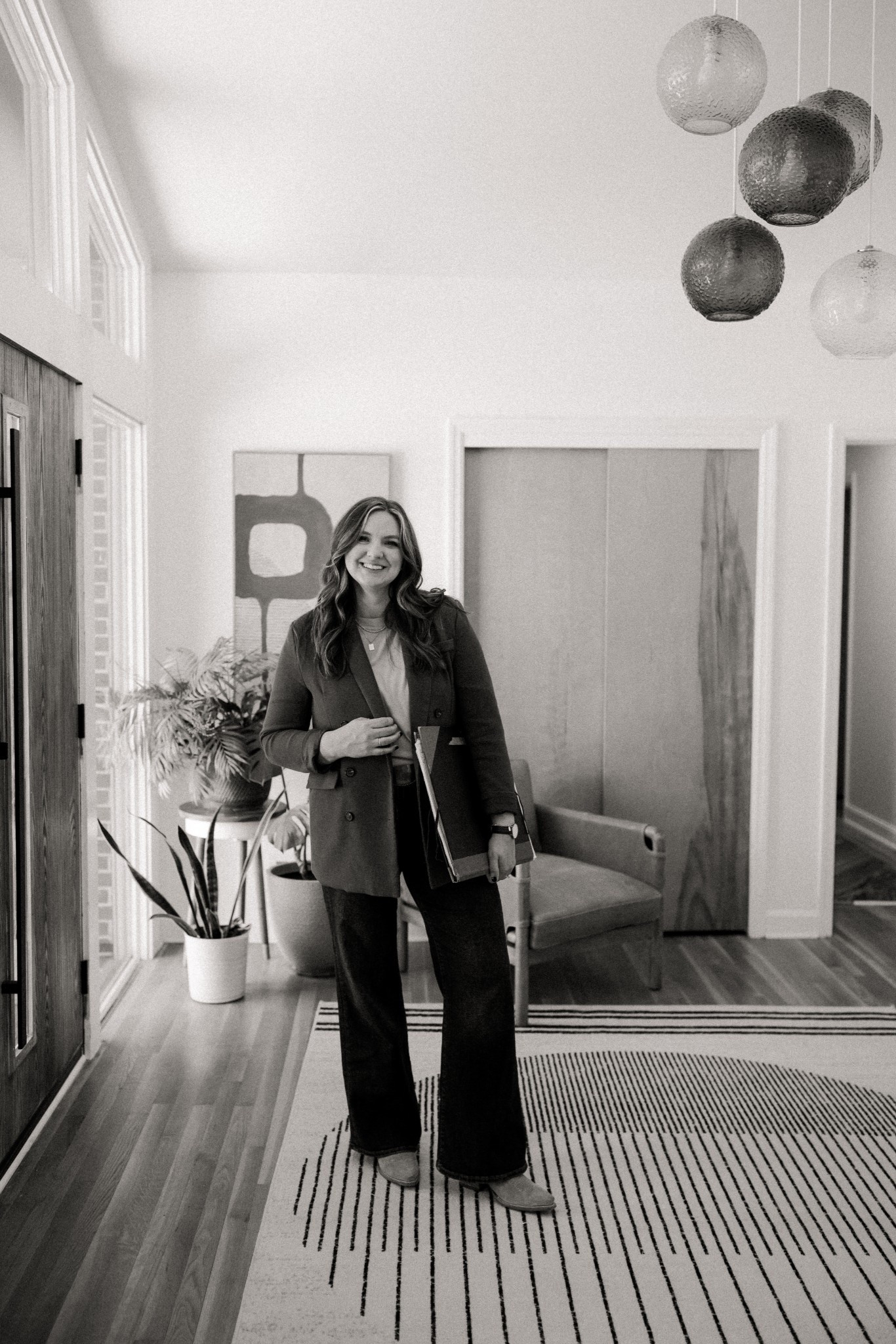 Branding photoshoot outfit ideas 

Tecovas, wide leg denim, work wear ootd


#LTKHome #LTKShoeCrush #LTKStyleTip