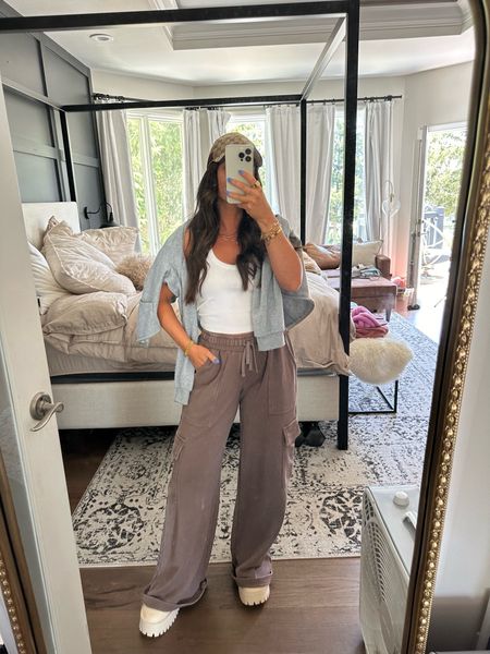 Summer outfit from target and Amazon!! 

Summer style 
Finds under $50 
Summer shoes 
Tank top 
OOTD 
Summer pants 
Linen pants 


#LTKShoeCrush #LTKFindsUnder50 #LTKStyleTip