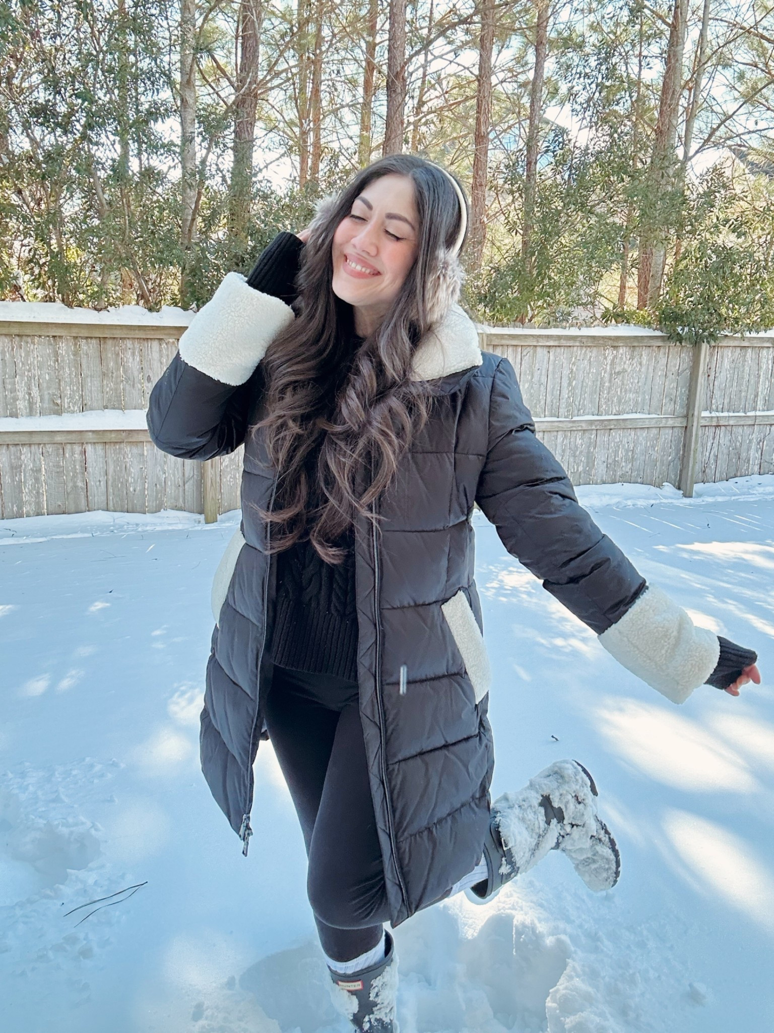 Winter Puffer coat
Hunter boots

#LTKSeasonal #LTKootd