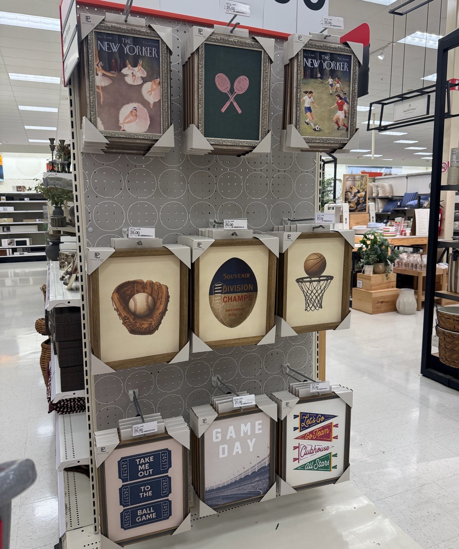 new sports wall art from @Target! I’m obsessed!

#LTKHome #LTKKids #LTKSeasonal