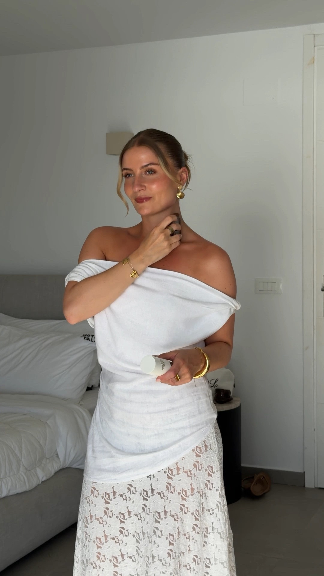 The best best bronzing body oil for that summer glow! My code will work for money off too (LIVLEVETT) 

Also linked my outfit!

#LTKspring #LTKsummer #LTKbeauty