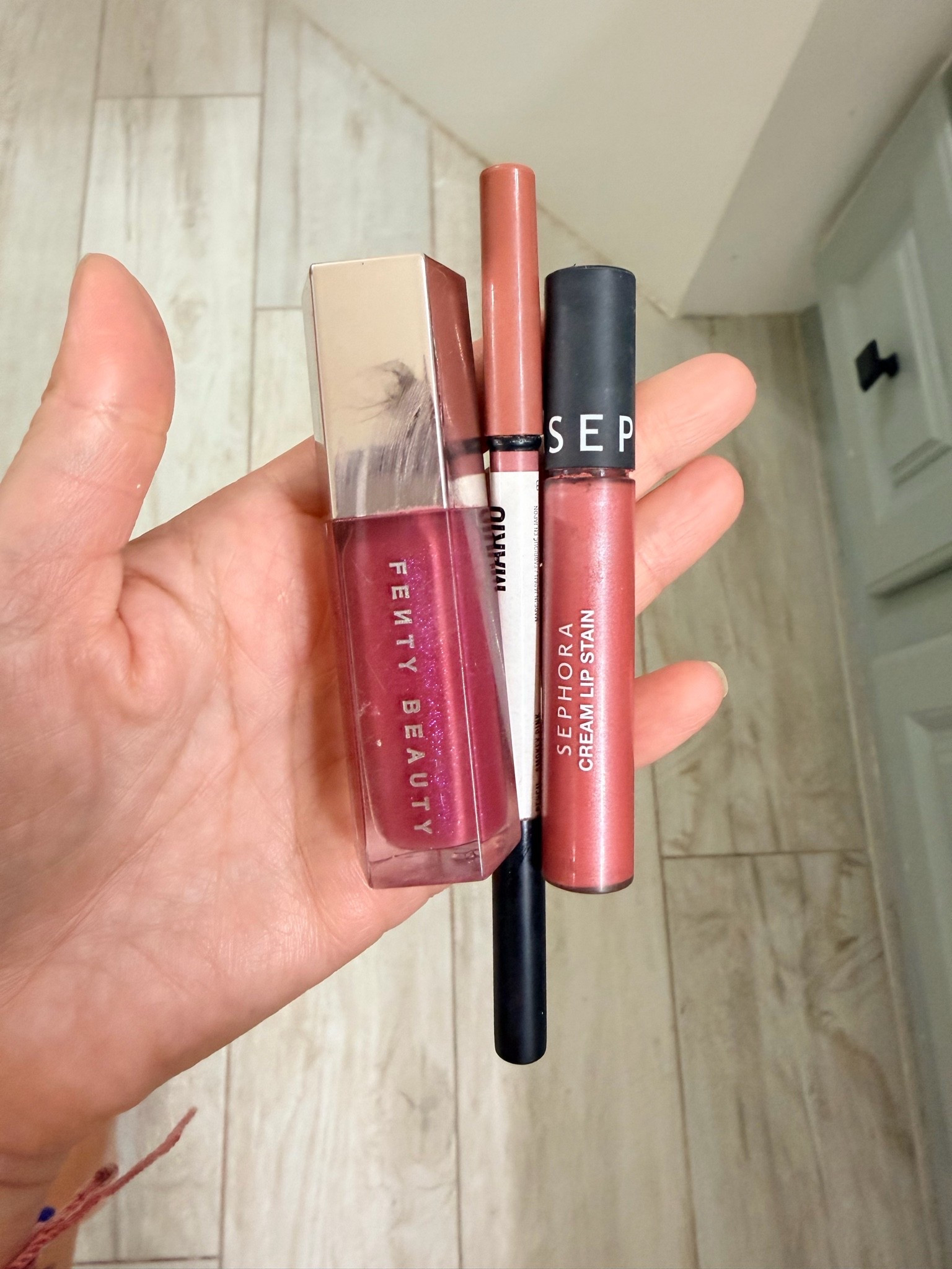 Lip combo 

Sephora collection 05 
Fenty beauty gloss  RiRi
Lip liner Makeup by Mario Smokey a pink

#LTKselfcare
