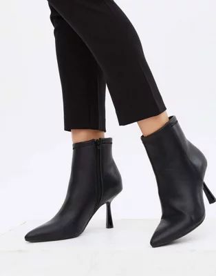 New Look heeled boot with pointed toe in black | ASOS | ASOS (Global)