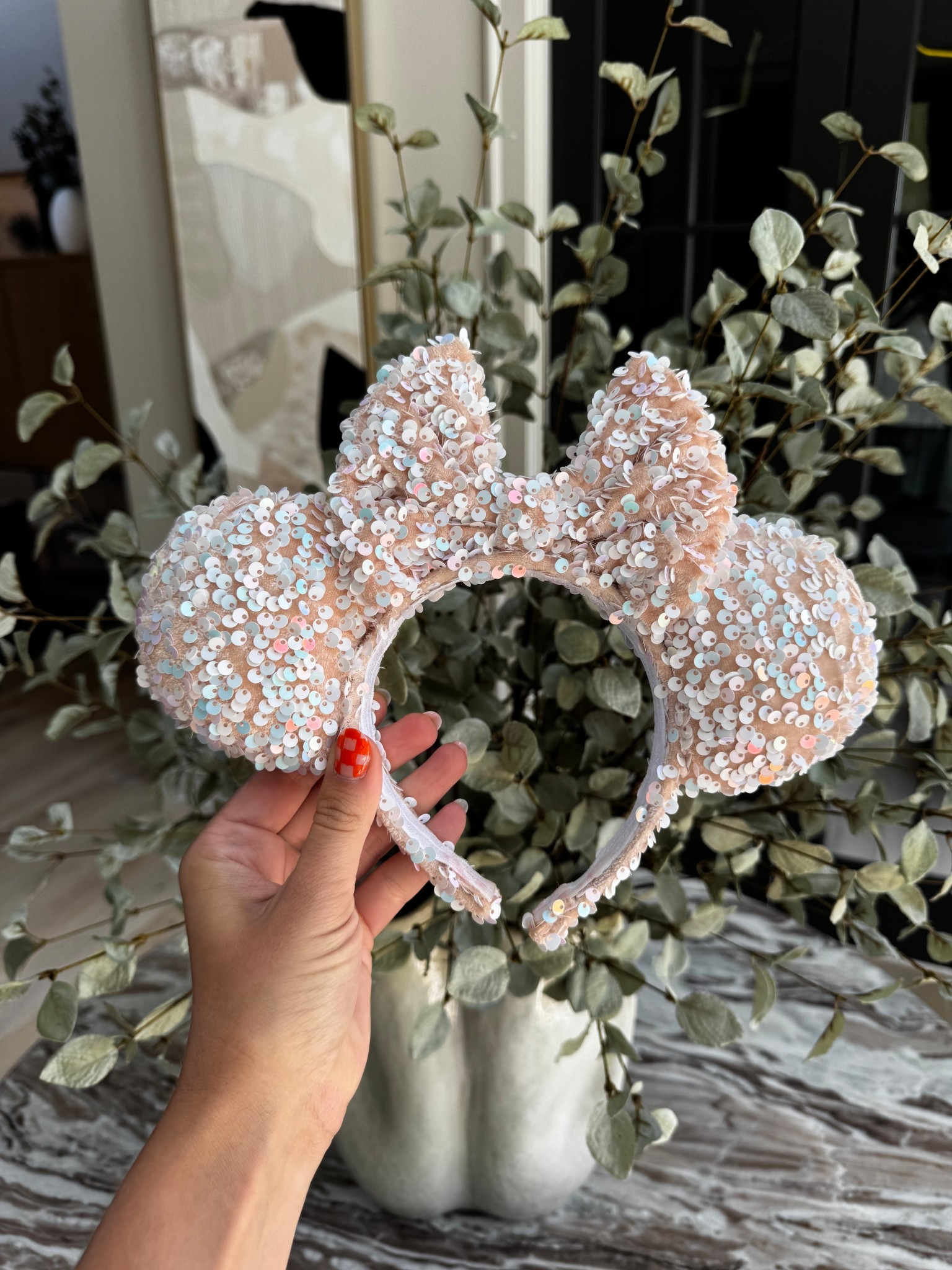 Sparkly Disney Ears ✨

#LTKFindsUnder50 #LTKTravel #LTKStyleTip