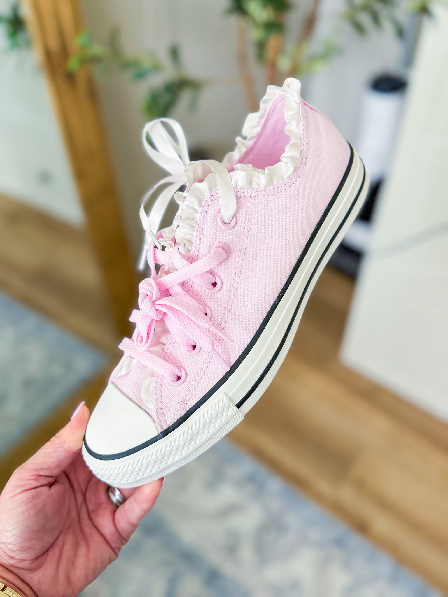 Quite possibly the cutest shoe ever. 💓

#shoes @Journeys 

#LTKmomlife #LTKootd #LTKMothersDay