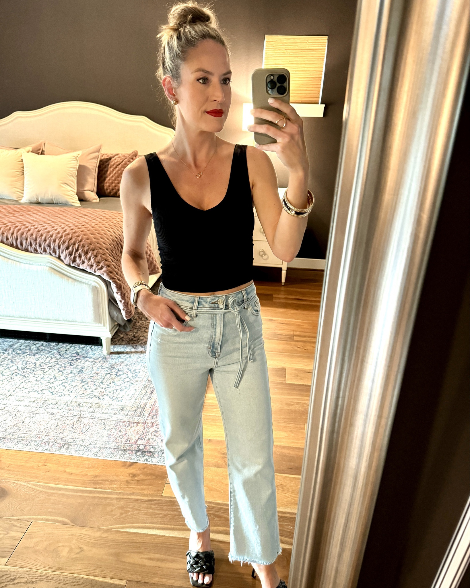 The entire site is on sale 30% off through the LTK app!! My favorite jeans are back in stock, too. 

#everypiecefits

Denim
Back to school 
High waisted jeans
Mom jeans
Casual outfit
Dinner outfit 
Date night outfit

#LTKxVICI #LTKOver40 #LTKSaleAlert