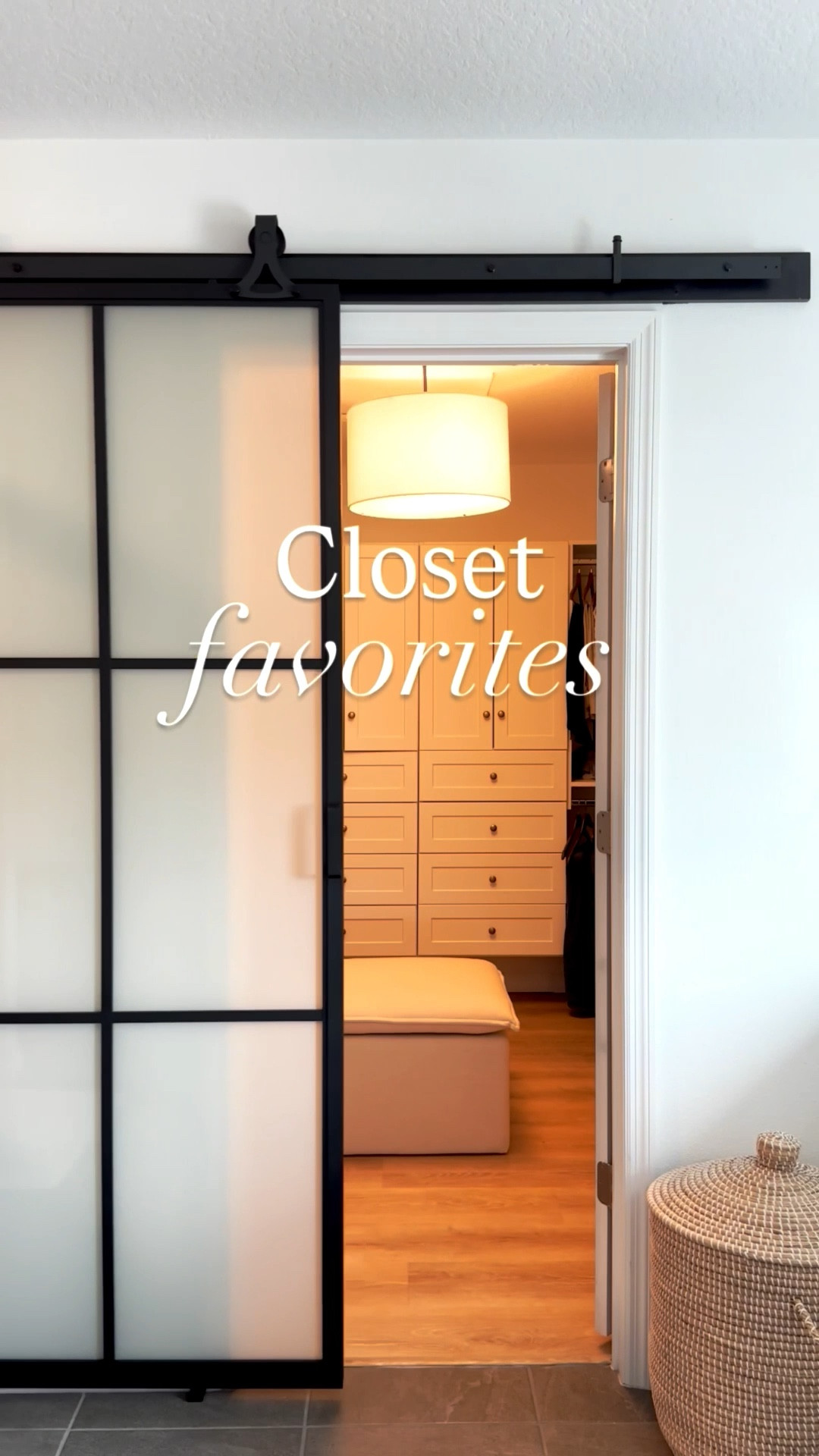 A lot of my storage solution favorites for my closet are currently on sale!! 🫶😍




Closet organizing 
Organization 
Home
Home decor
Home refresh
Spring home refresh 
Closet makeover
Closet
Must haves 
Closet diy 

#LTKHome