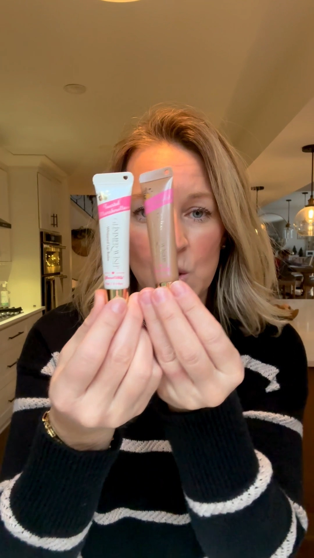 Hydrating lip balm that fronts as a gloss in the cutest packaging! Perfect for a gift for her, stocking stiffer, teacher gift etc!! 

#LTKHoliday #LTKGiftGuide #LTKBeauty