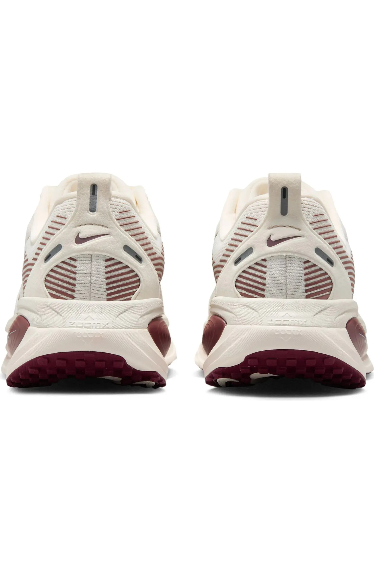 Vomero 18 Running Shoe (Women) | Nordstrom