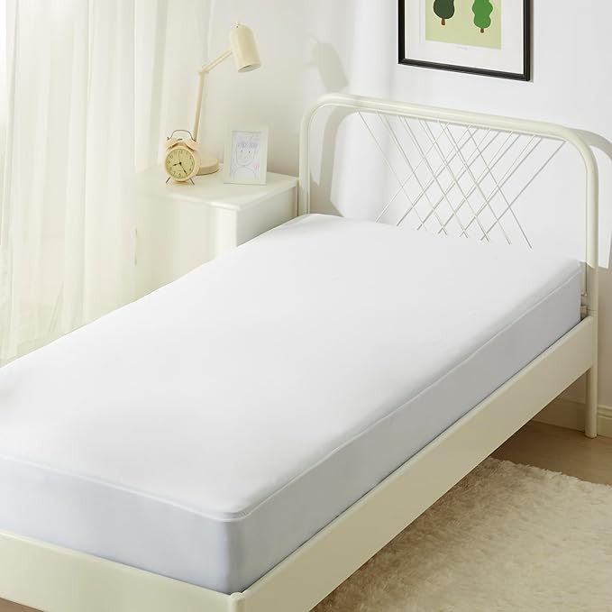 Amazon Basics Waterproof Mattress Protector, White, Twin XL | Amazon (US)