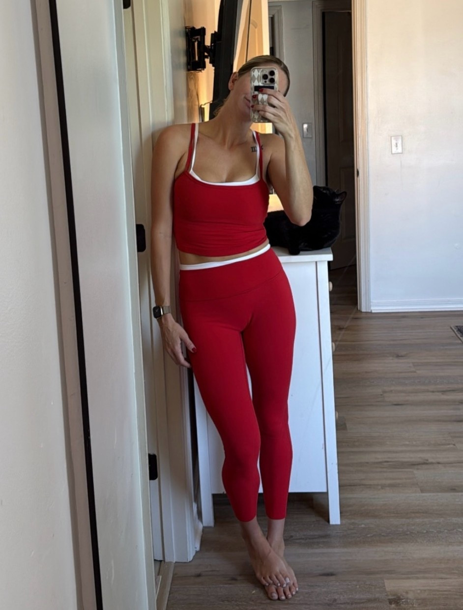 YPB studioFLEX Double-Layered Tank and leggings

#LTKfitnessgoals #LTKootd #LTKmomlife

#LTKxAbercrombie