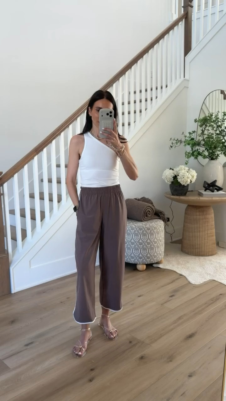 ATHLETA SALE, 40% off linen and dresses, 25% off your purchase. I'm wearing size XS in top and pants.

neutral outfits, spring outfits 2026, one shoulder top, summer pants, relaxed pants, flowy pants, annabrstyle

#LTKSaleAlert #LTKOver40