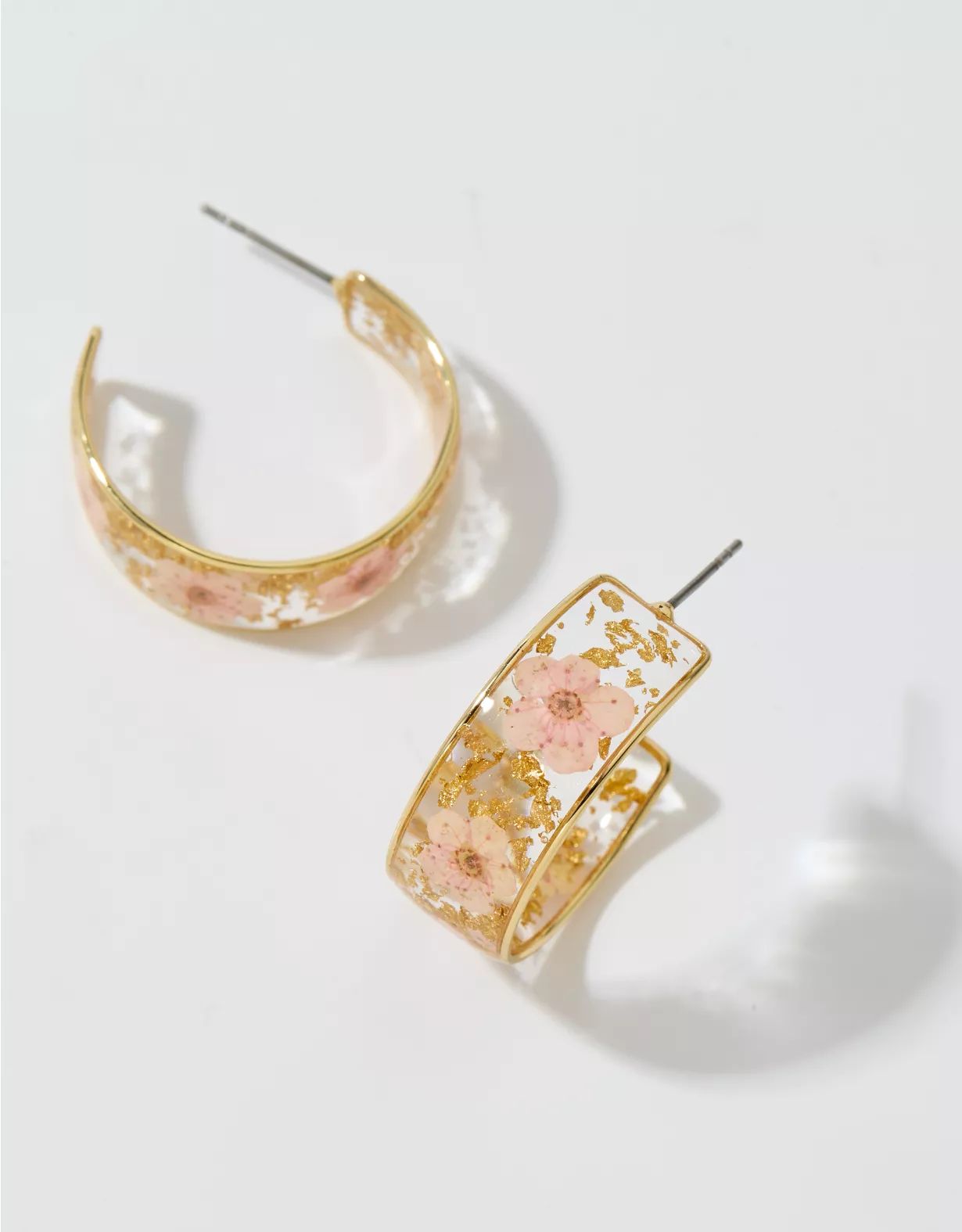 Aerie Flower Resin Hoop Earrings | Aerie