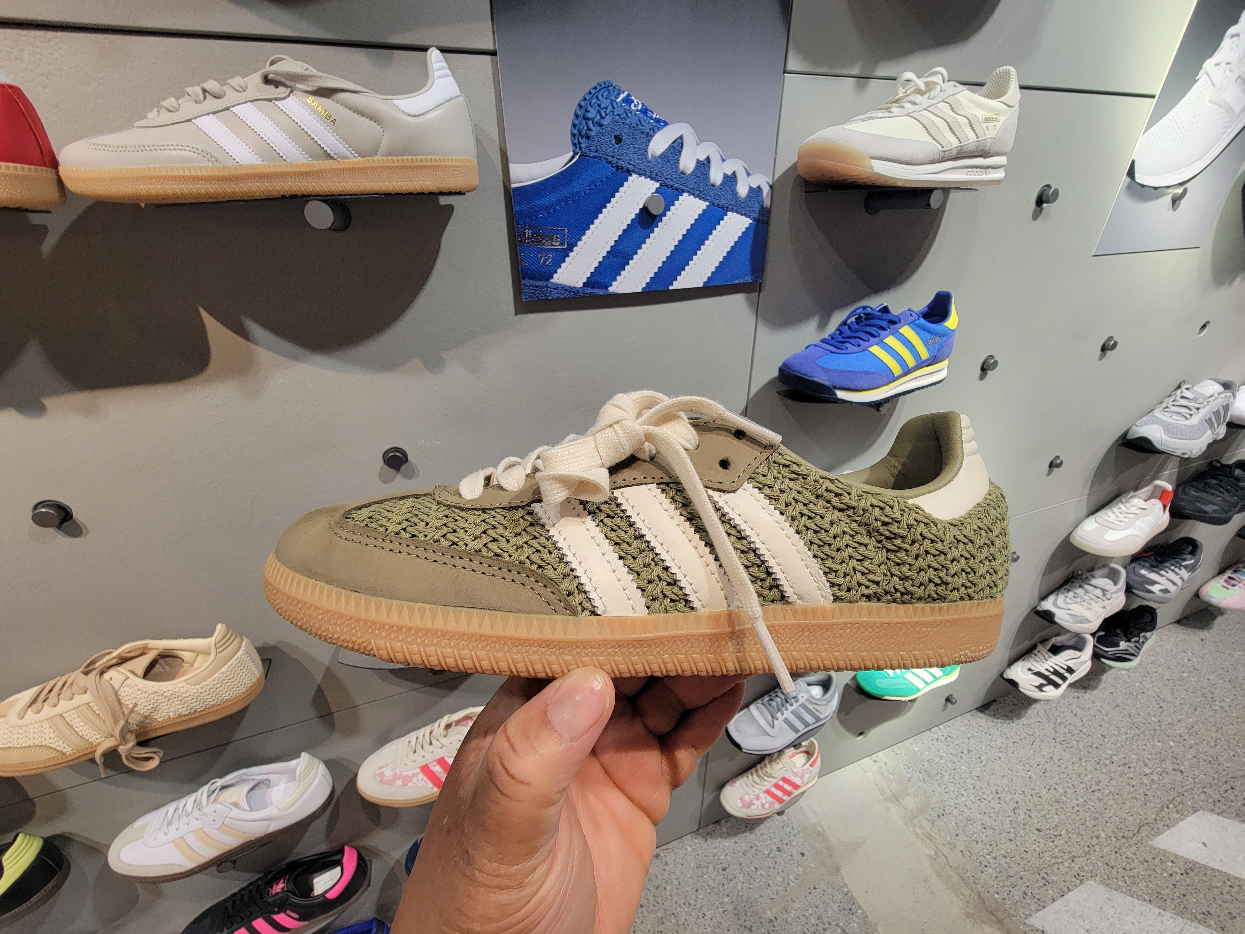 Woven Adidas Samba(Olive)

#LTKShoeCrush #LTKFindsUnder100 #LTKStyleTip