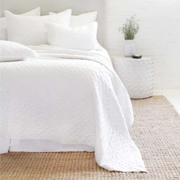 Hampton Coverlet | Wayfair North America