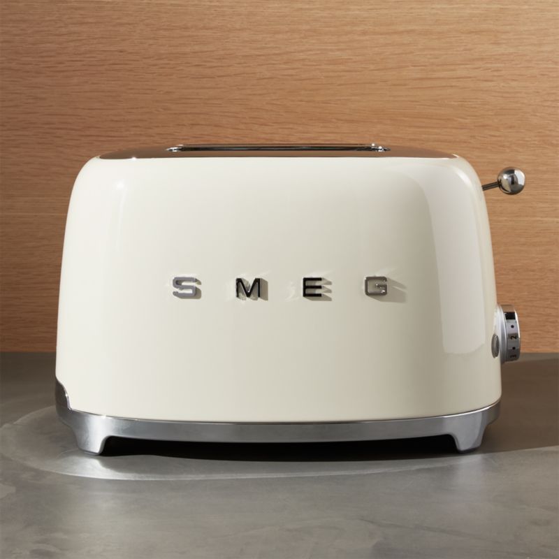 SMEG Cream 2-Slice Retro Toaster + Reviews | Crate and Barrel | Crate & Barrel