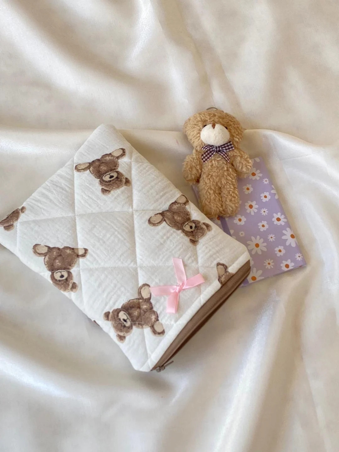 Kindle Pouch, Teddy Bear Kindle Pouch, Kindle Case With Bow, Cute Kindle Sleeve, Gift for Her, Ae... | Etsy (US)