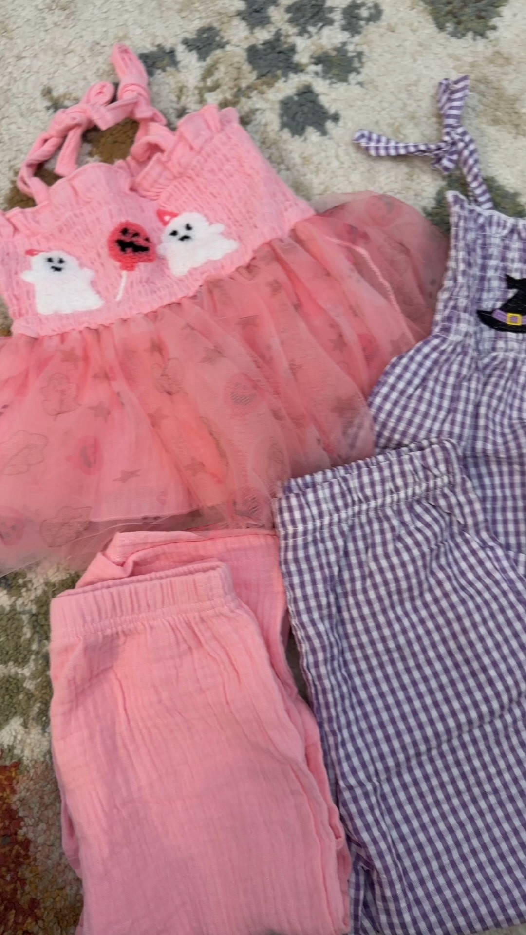 Little girl Halloween outfits from Amazon!