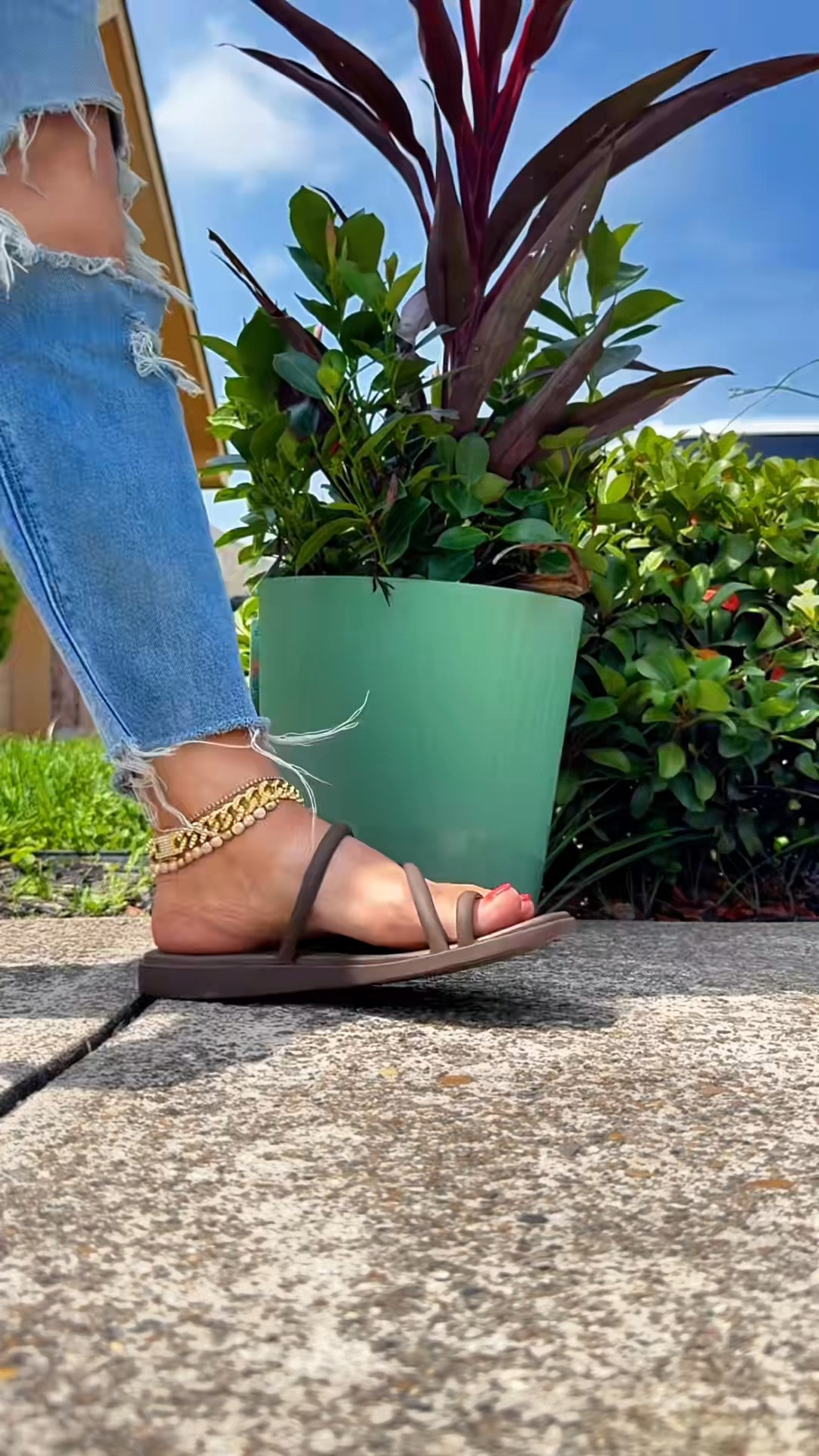 The crocs Miami toe loop sandals are back! #crocs #crocsmiami #crocsmiamitoeloop #crocssandals #ad @Crocs  

 #LTKootd #LTKSwim #LTKTravel