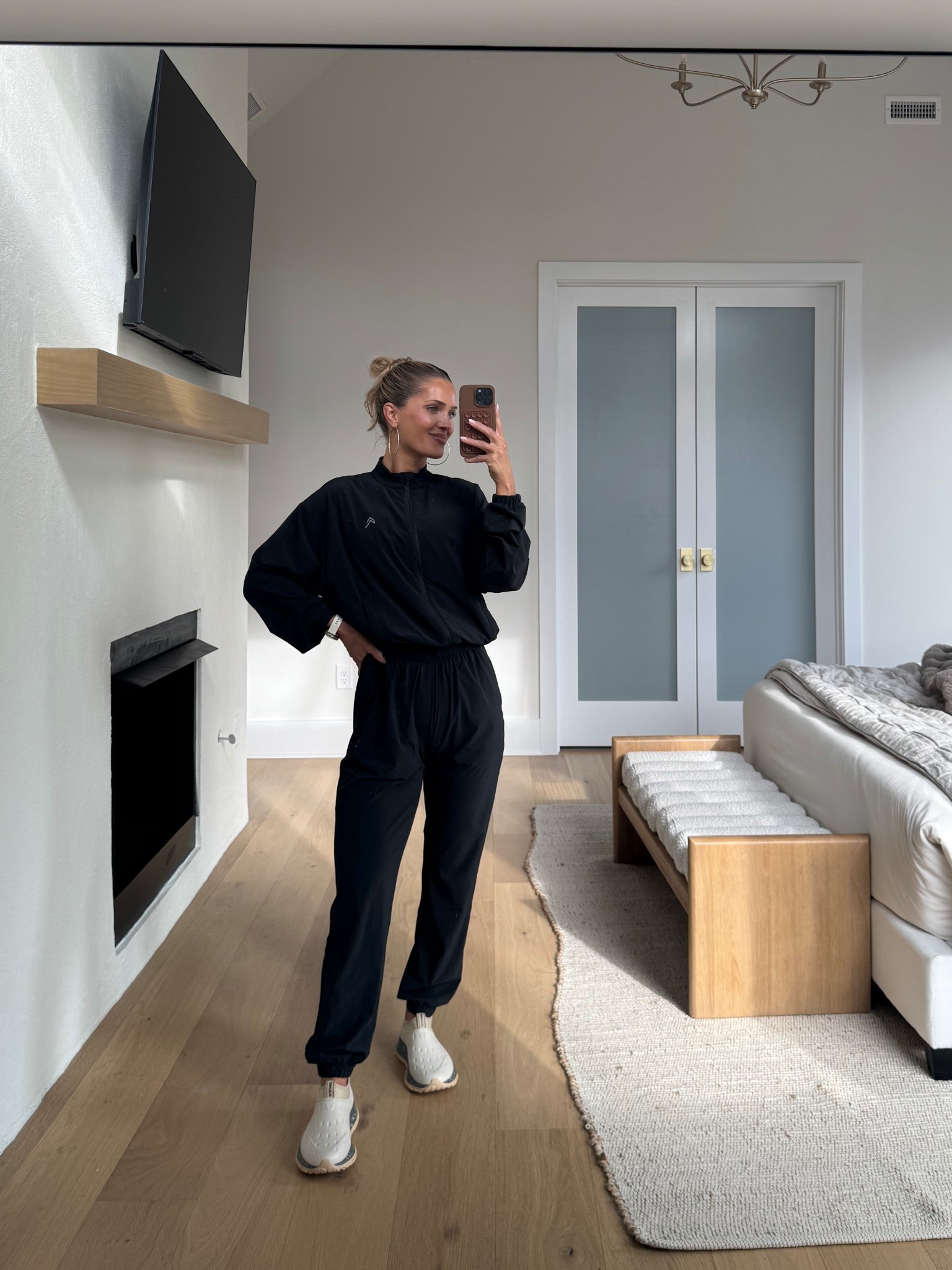 Favorite travel set 👟

Code SAMC