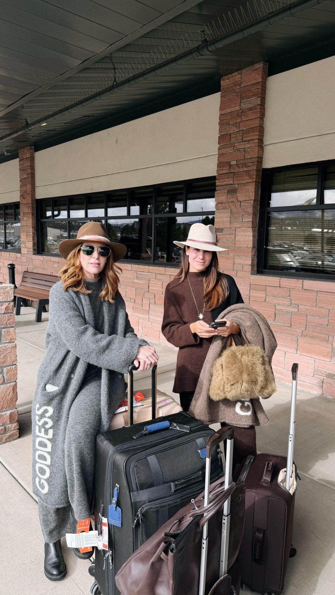 Everything we love in Hara ❄️