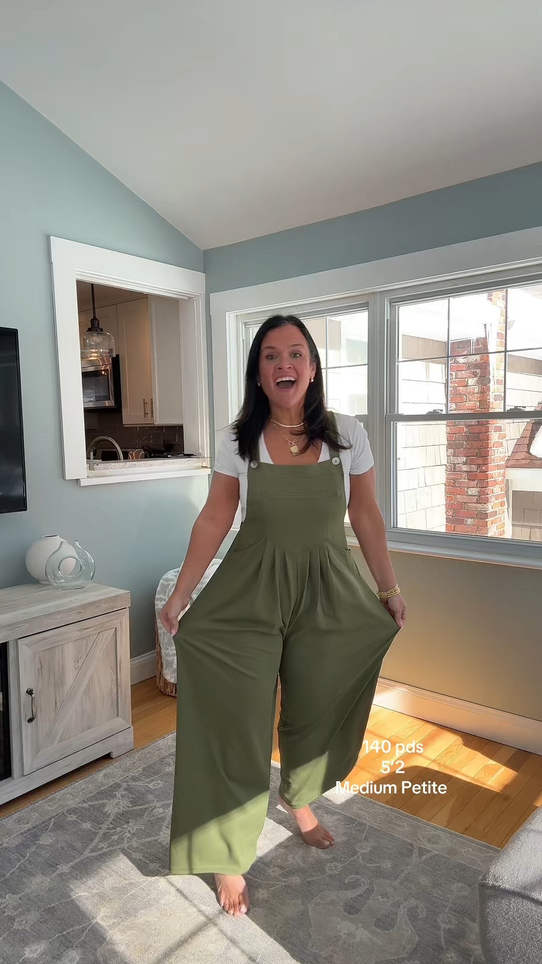 lak why I waited so long to get these Halaran Petite overalls!
#halara #halaraoveralls #halarawafflejumpsuit 

#LTKPetite #LTKootd