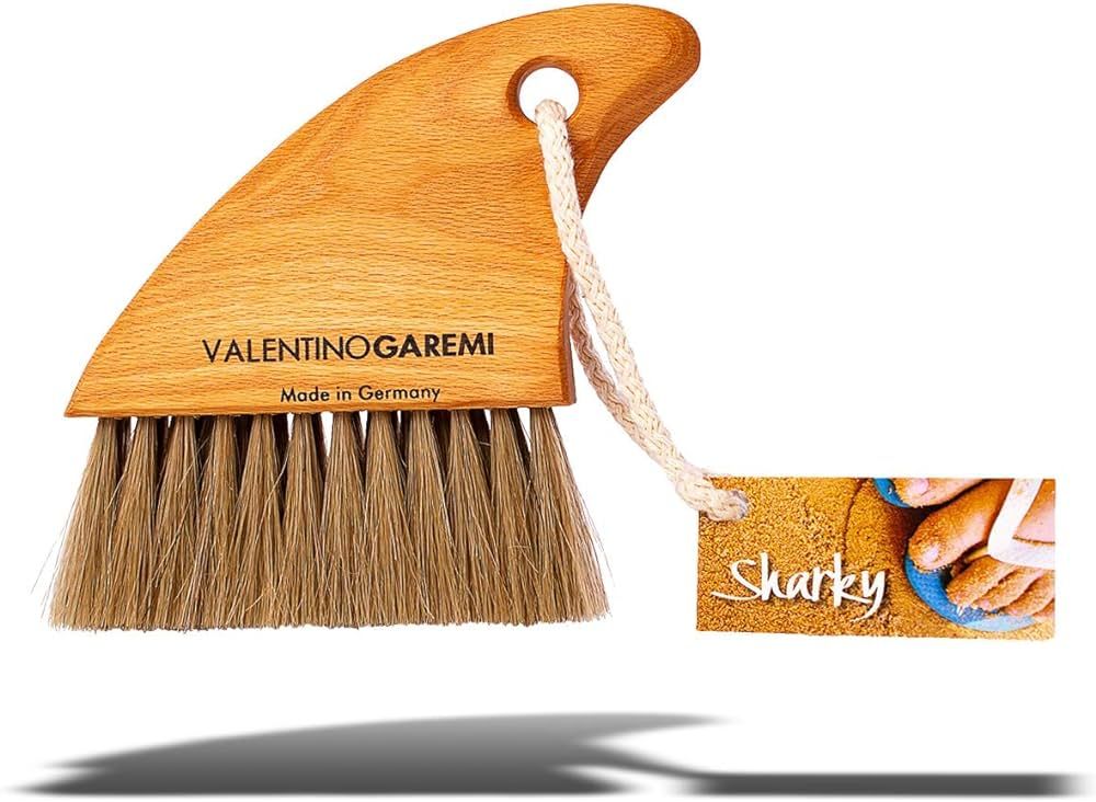 Valentino Garemi Sand Beach Cleaning Brush – Body Skin Feet Sand Remove Eliminate – Easy Beac... | Amazon (US)