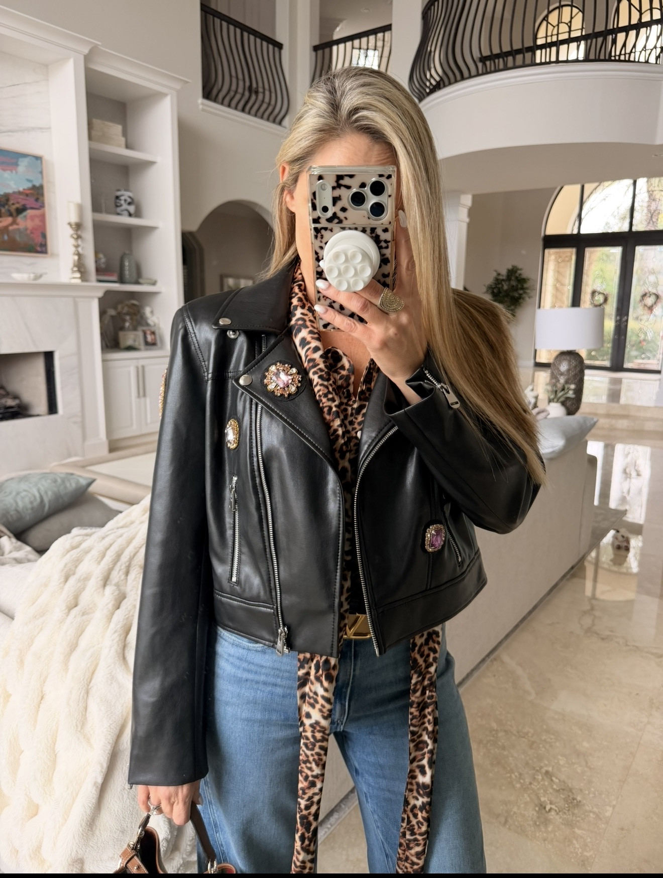 Date night outfit! Loving this leather jacket for cold weather 💙

#LTKootd #LTKOver40 #LTKgrwm