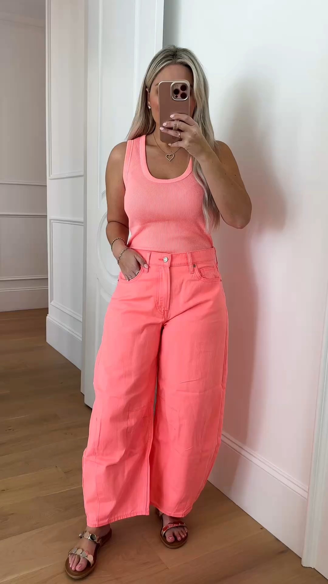 I’m a barrel Jean girl now! 
These are soooo cute!!! 

#LTKFindsUnder100 #LTKFindsUnder50 #LTKSaleAlert