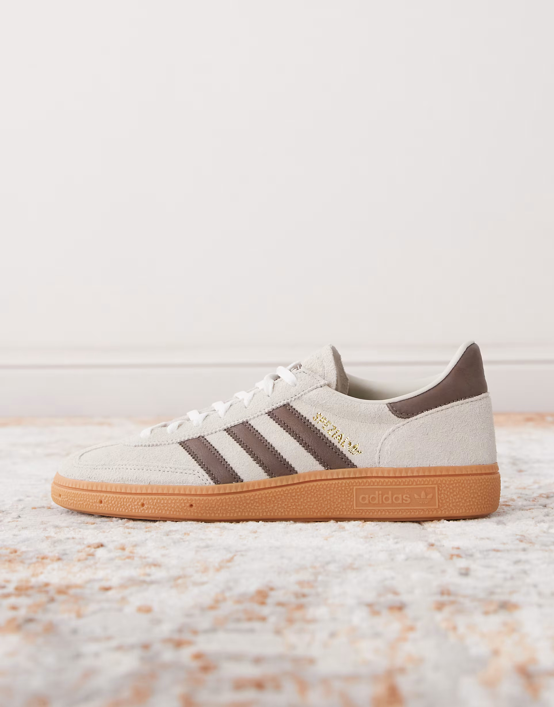adidas Originals Handball Spezial trainers in cream and brown with gum sole | ASOS (Global)
