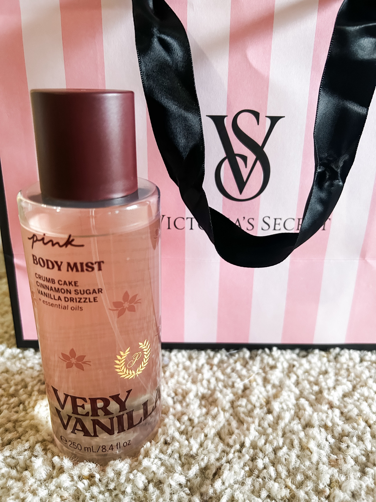 This perfume is fall in a bottle 😍 🤎🍂🩰
On sale rn!!!

Fragrance
Beauty
Fall trends
Autumn girlie 

#LTKFindsUnder50 #LTKSaleAlert #LTKSeasonal