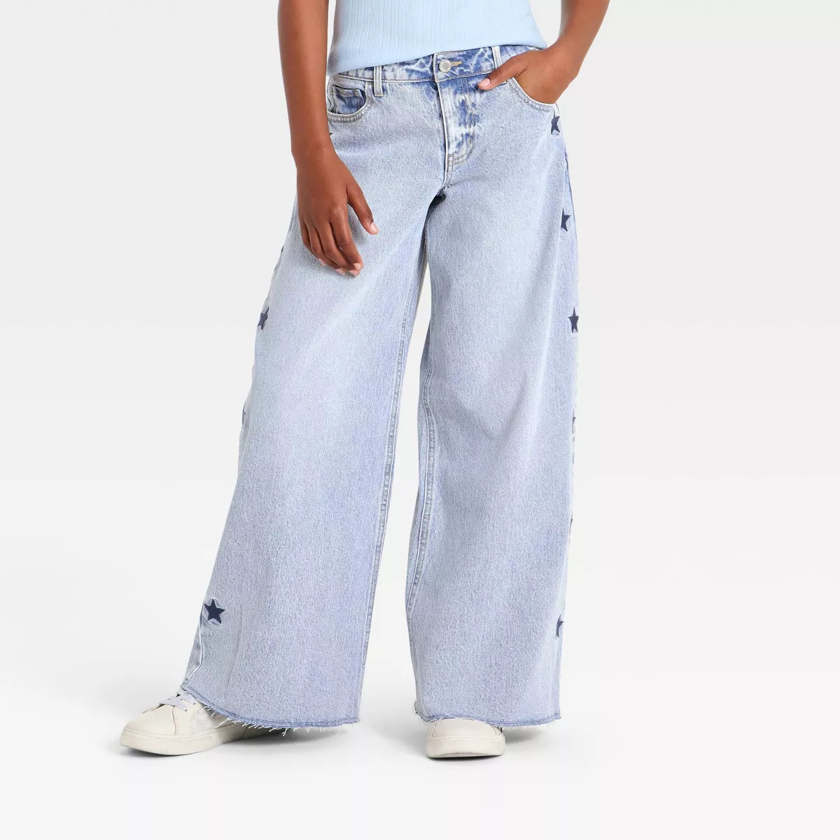 Girls' Low-Rise Ultra Loose Jeans - art class™ Light Wash 8 | Target