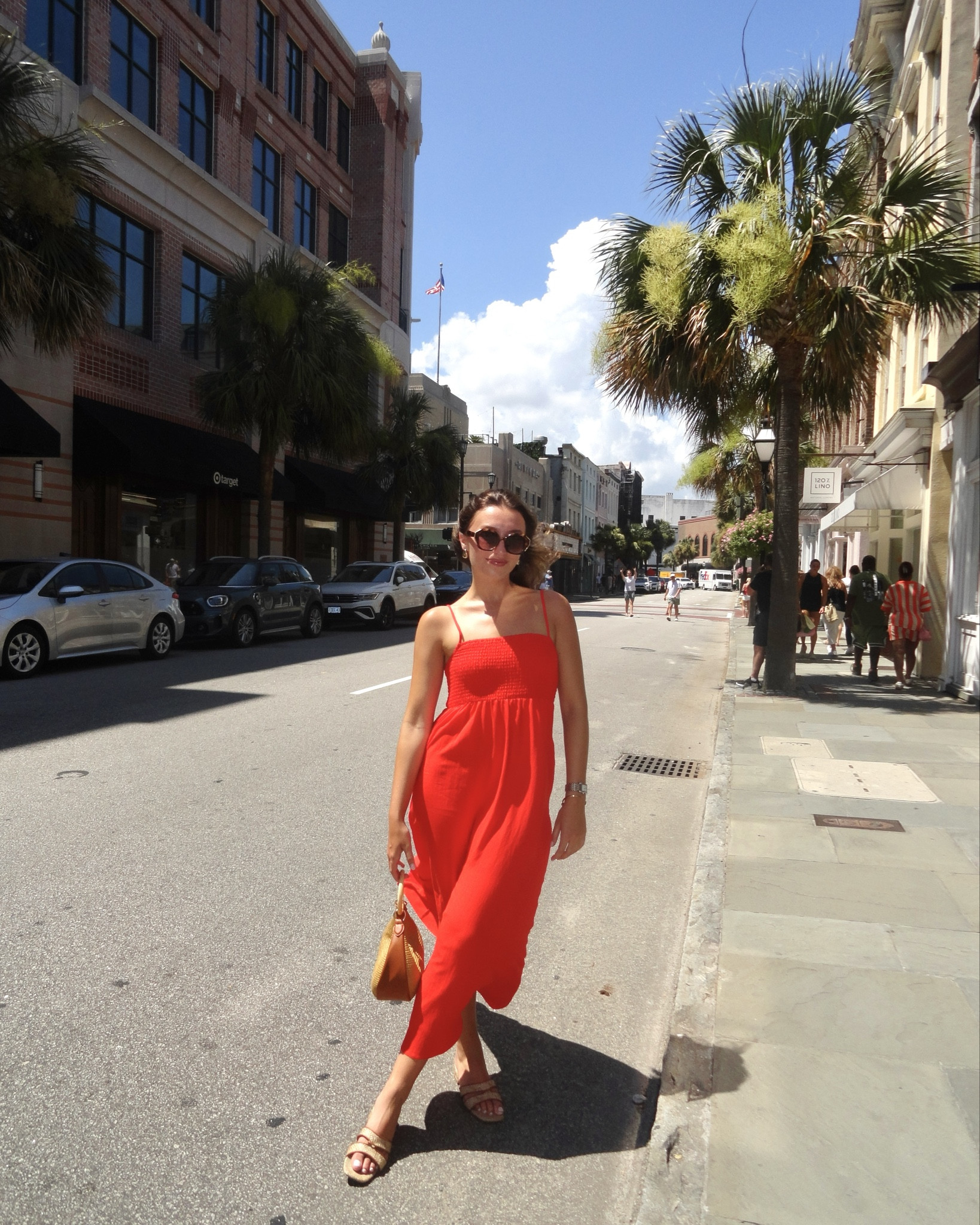 Go-to red summer sun dress♥️

#LTKFindsUnder100 #LTKSummerEdit #LTKStyleTip