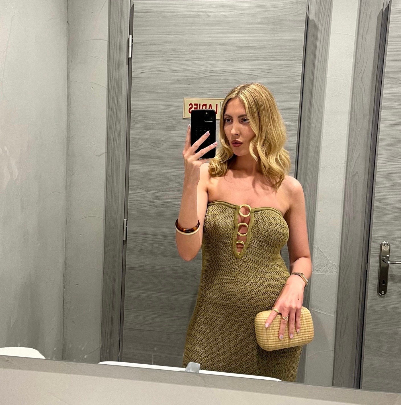 Shop this gorgeous 4th & reckless dress below. Also linked in the white colour way. I’m wearing a size 8 and it’s true to size 

#LTKdresses #LTKuk #LTKsummer