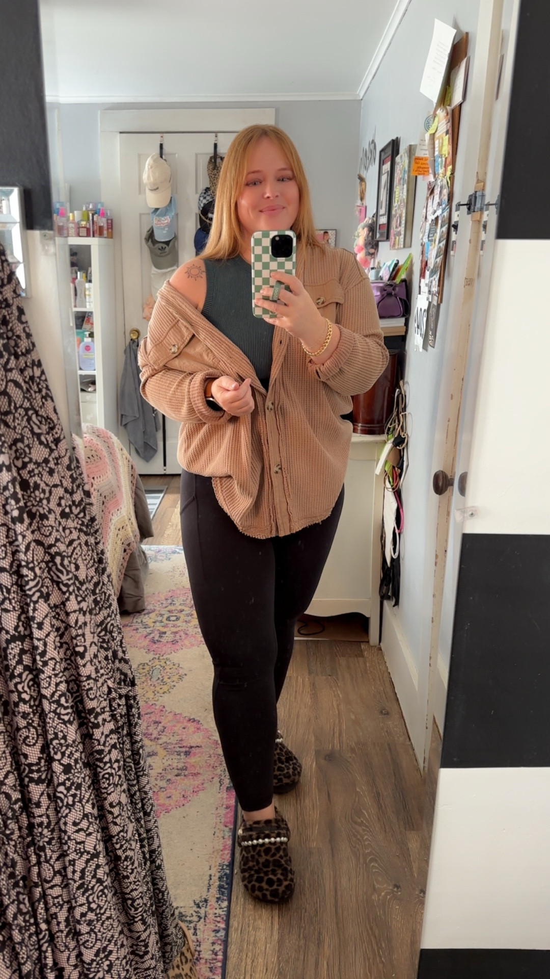 Buckle shopping haul! 

Wearing two of my new finds from Buckle yesterday. Nothing gets me excited for a new season more than a little shopping! 🛍️ 

#LTKSeasonal #LTKMidsize #LTKHoliday