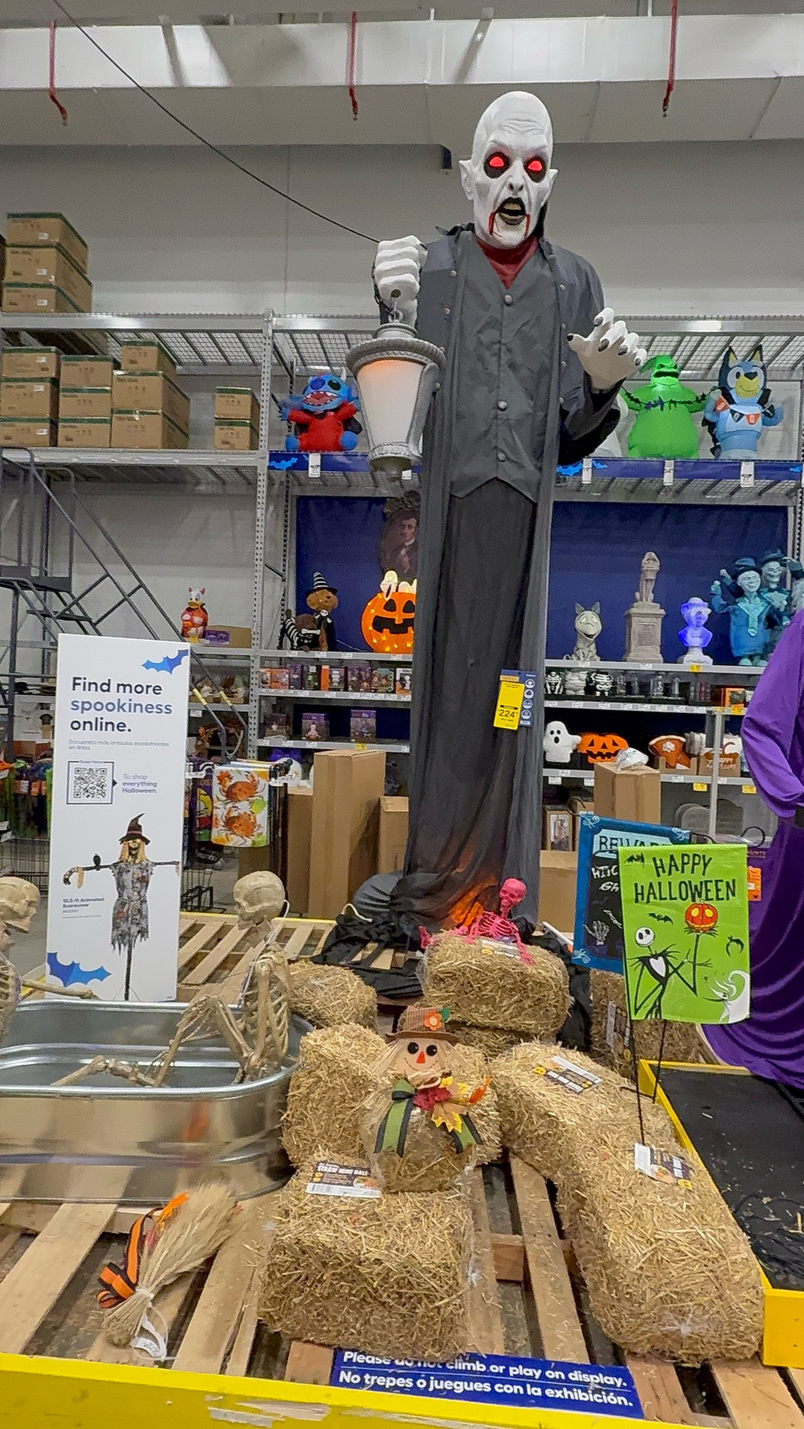 It is october! While I am all about Christmas these Halloween decorations are so much fun.

#LTKSeasonal #LTKHome #LTKPetite