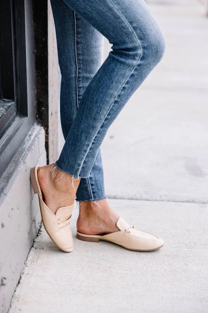 Be Your Own Boss Ivory White Flat Mules | The Mint Julep Boutique