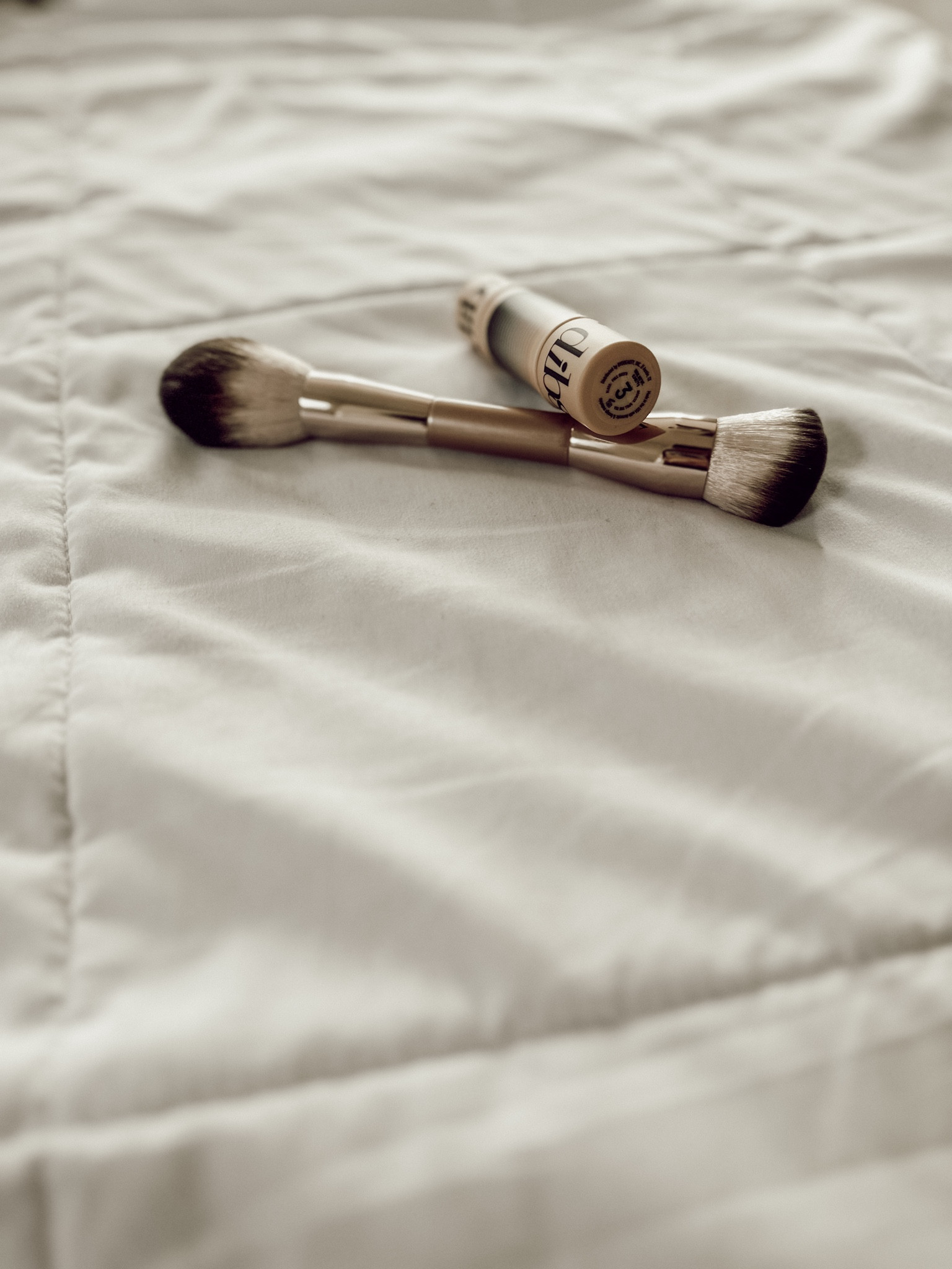 I get the hype! My new favorite for my make up routine! #dibs #dibsbeauty #bronzerblush #duostick

#LTKtravel #LTKbeauty #LTKstyletip

#LTKBeauty #LTKStyleTip #LTKTravel