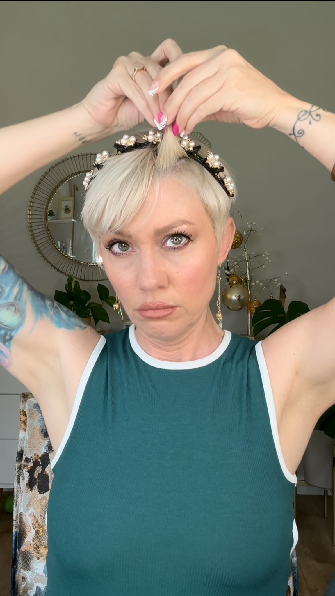 90’s headband style

#LTKOver40 #LTKStyleTip #LTKBeauty