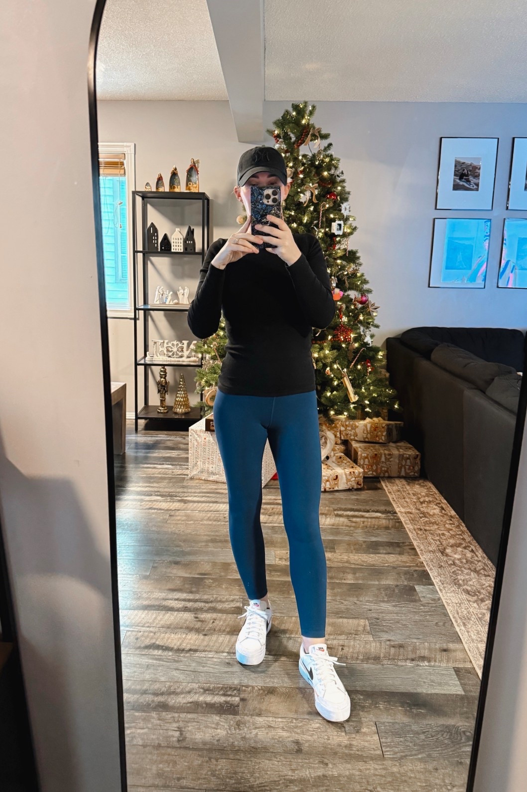 Errands ➡️ gym ➡️ cleaning the house (aka a full workout anyway).
This is my grab-and-go uniform when I need to be comfy but still feel pulled together.
Supportive leggings that stay put, a fitted long sleeve for layering, classic sneakers, and a hat because… mom life + dry shampoo 😅

Everything here moves with me all day — no outfit changes required.
Linked the exact pieces plus my gym shoes and bag (and a few similar options) over on LTK 🤍

#LTKfitness #LTKshoes #LTKcanada