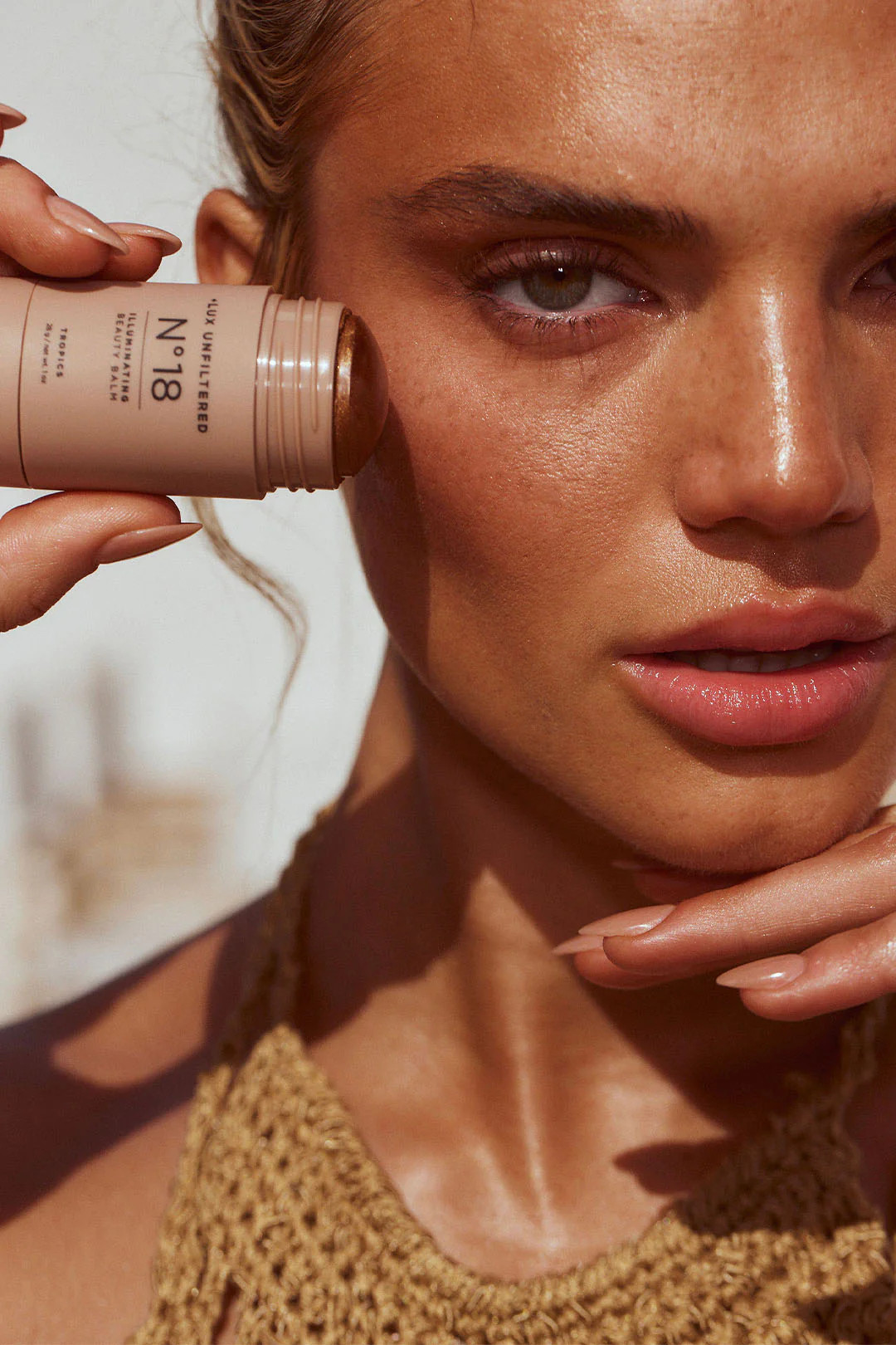 N°18 Illuminating Beauty Balm | +Lux Unfiltered