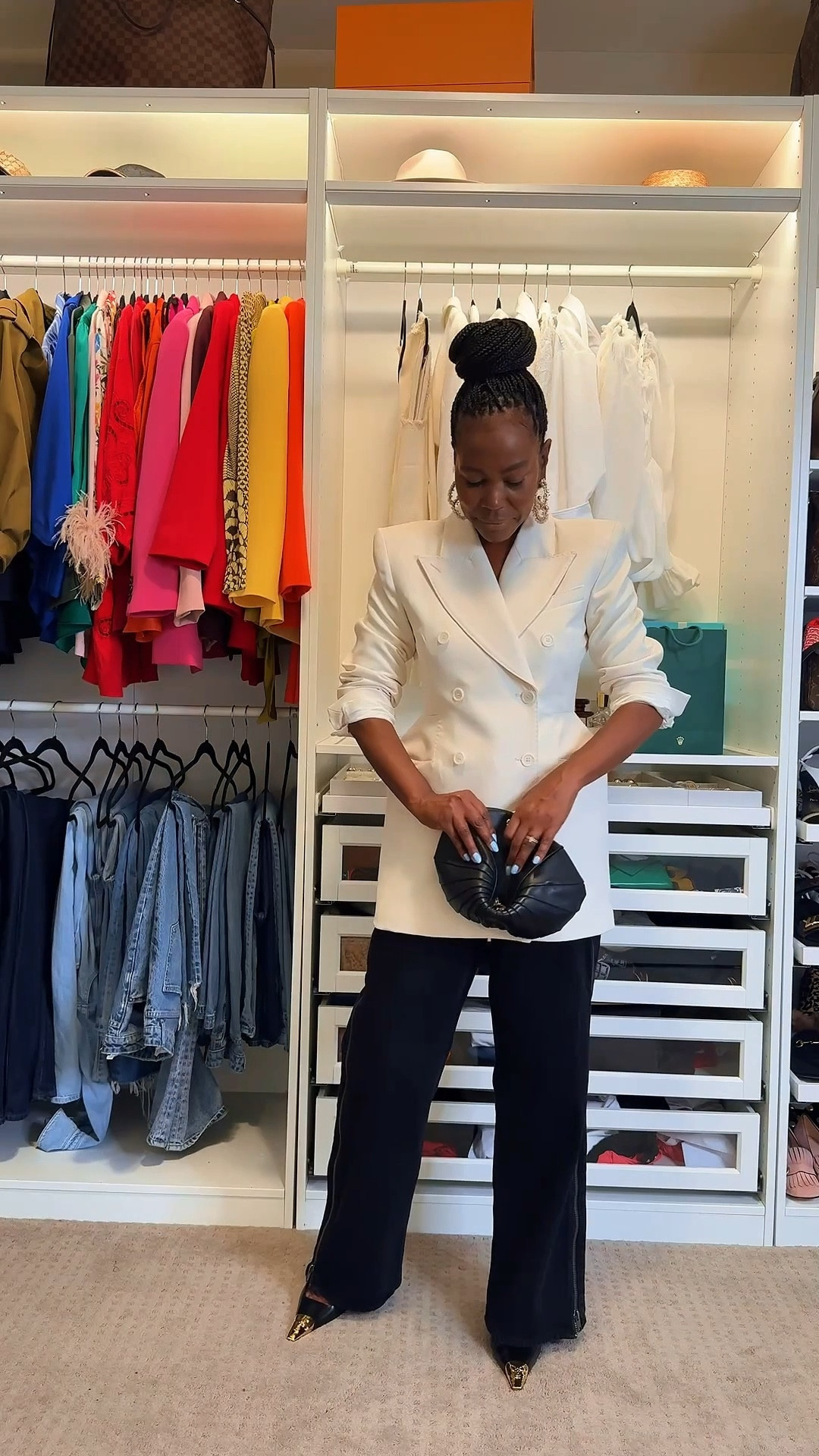 From boardroom to rooftop — it fits✨


#zarablazer

#LTKSaleAlert #LTKU #LTKStyleTip