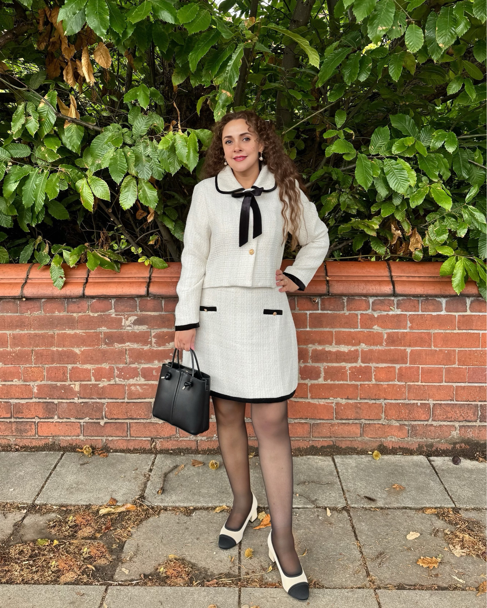 An early autumn look with Chanel vibes 🥰🖤🤍🍂

🏷
#femininestyle #elegantfashion #classicfashion #elevateyourstyle #ukfashionblogger #outfitinspo #fashioninspiration #styleinspo #stylingtips #fashiondiary #oldmoneystyle #oldmoneyfashion #oldhollywoodglamour #AutumnVibes #autumnoutfit #autumnfashion #autumnoutfitideas #FallOutfits #StyleTransition #vintagevibes #modernprincess #parisianvibes #dreamyaesthetic #flossybyfreddy #ChicStyle #FallFashion #CoordinatedSet #OOTD #oldmoneyoutfits #tweedset
 
🗝
Feminine fashion, classy lady, classy look, elegant outfit, long hair, modern romance, old money aesthetic, Parisian style, Pinterest girl, 2025 outfit ideas, outfit inspo, explore page, explore, fashion lover, happy, classic outfit inspo
 
feminine style, outfit inspiration, skirts and dresses, girly style, classic outfit, elegant style, sophisticated outfit, French inspired style, neutral outfit, Blair Waldorf style, Parisian style, style tips, fashion hacks, how to dress well, wardrobe staples, investment pieces, Autumn outfit, how to wear, everyday outfit, cute outfit, style ideas, fashion tips, style advice, elevate your look, elevated style, old money style, preppy look, elegant Parisian inspired outfit, elevate outfit, early autumn look, fall outfit, autumn outfits, autumn look, Herbstoutfit, fall fashion inspiration, feminine outfit formula, style tip, timeless summer style, Parisian autumn outfit, autumn style tip, autumn outfit, autumn style tip, autumn looks, fall fashion inspiration, autumn fashion, autumn style, fall style, Flossy by Freddy 

#LTKuk #LTKautumn #LTKeurope