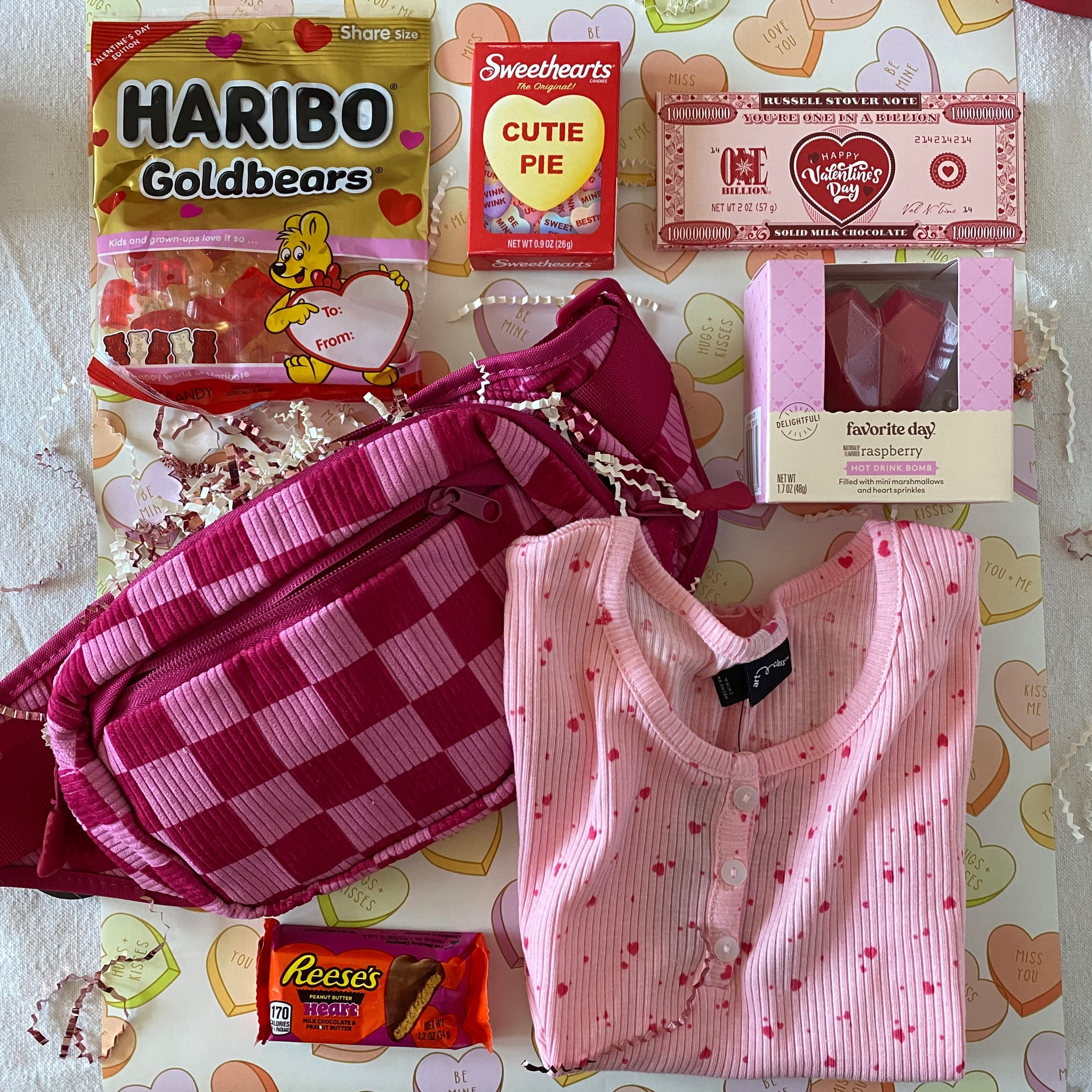 ✨💕There’s still time to pull together a sweet gift for your loved ones!  This little fanny pack is the perfect accessory for those girls in your life!  And cute too! 💕♥️❤️♥️💕
#valentinesbasket

#LTKkids #LTKSeasonal #LTKGiftGuide