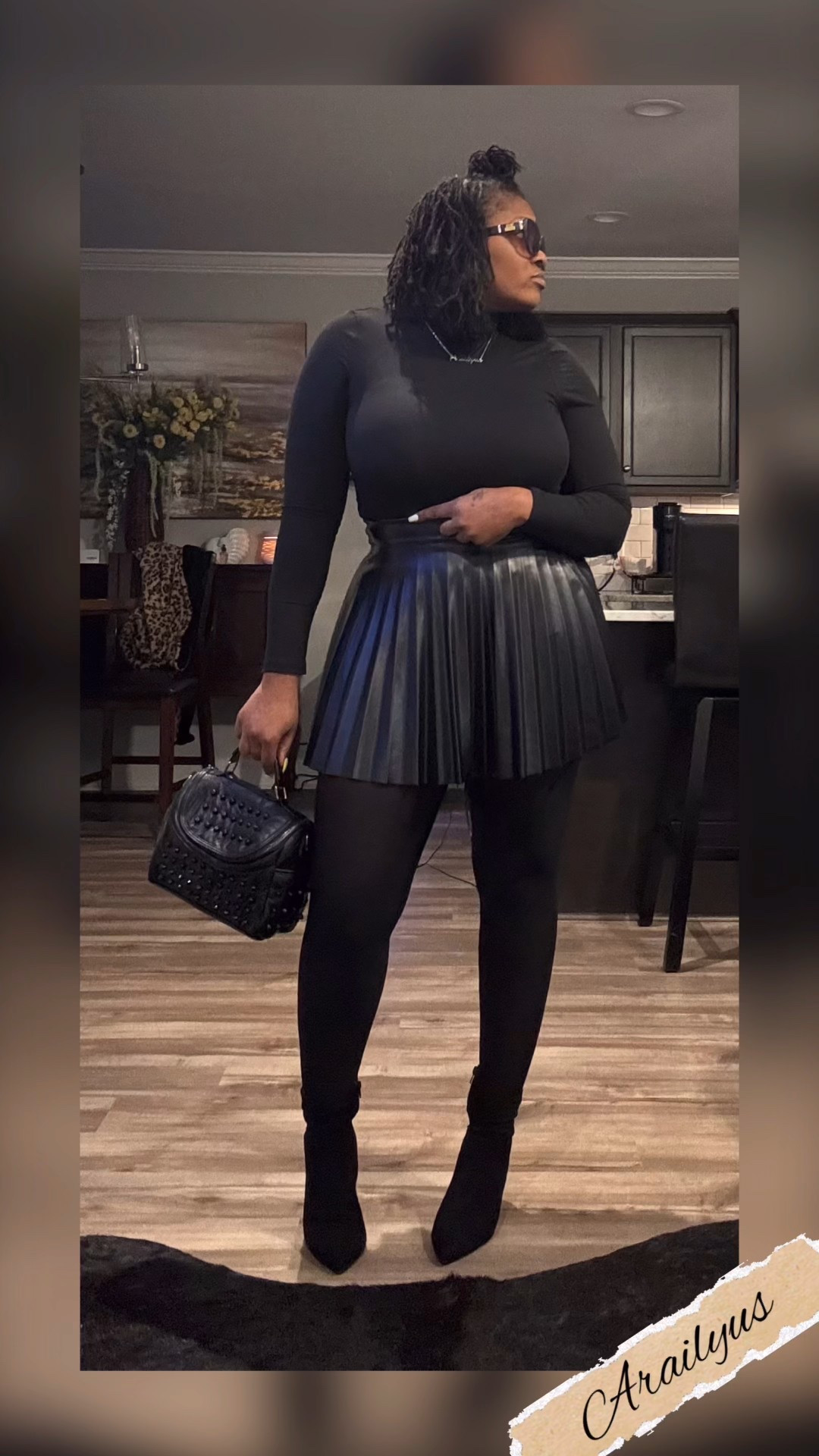 Monochromatic Black?? Yes please, give it to me!!

Top & Skirts are a L


#LTKOver40 #LTKFindsUnder50 #LTKStyleTip