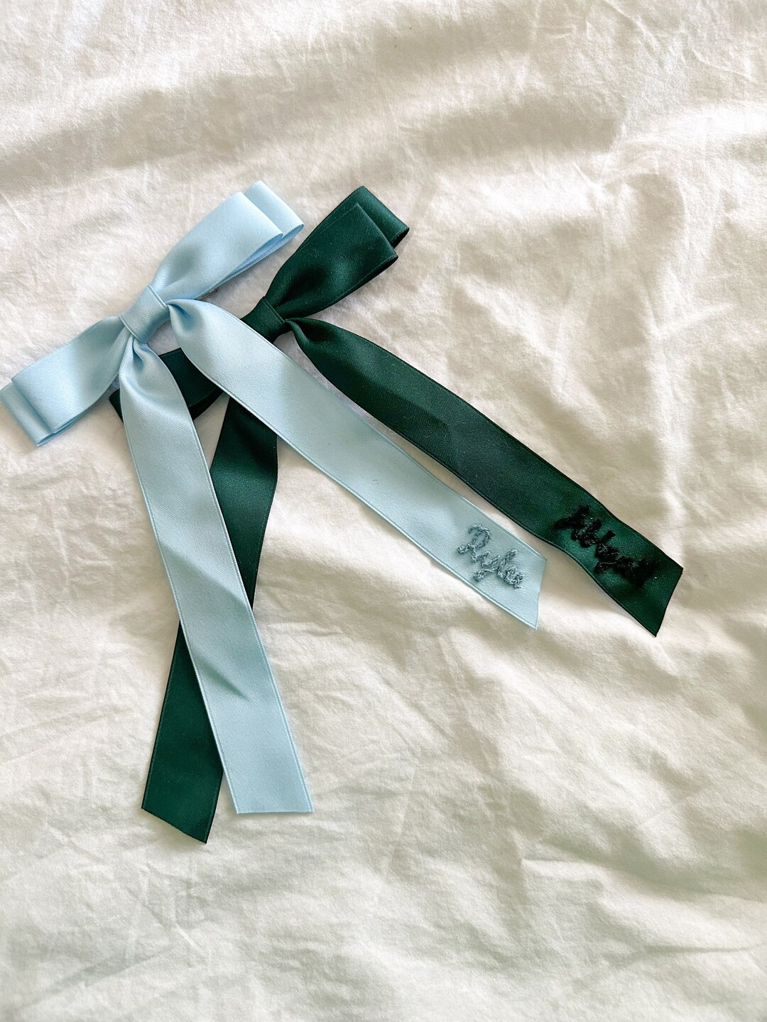 Custom Hand-embroidered Hair Bow With Clip Personalized and Stylish Accessory - Etsy | Etsy (US)