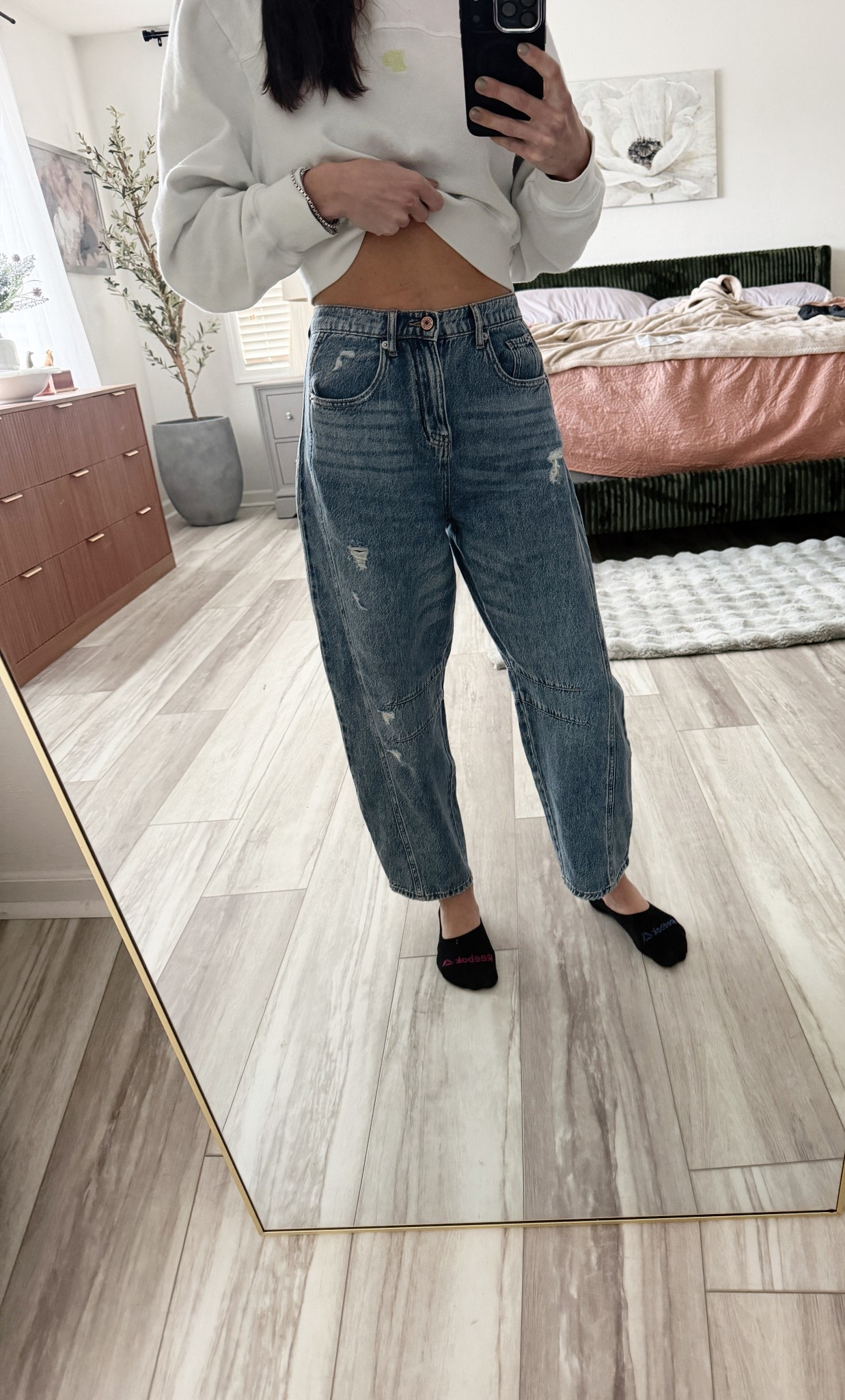 Barrel jeans

#LTKootd #LTKmomlife