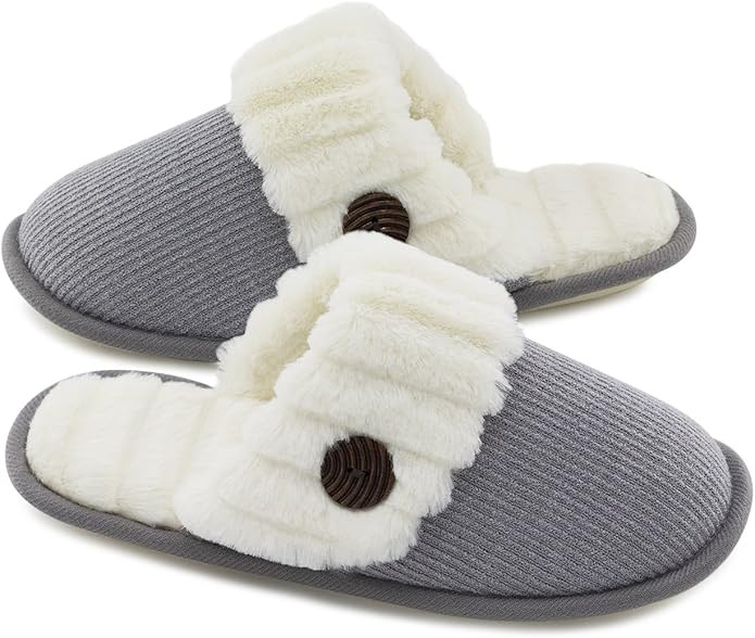 HomeTop Women’s Cute Comfy Fuzzy Knitted Memory Foam Slip On House Slippers Indoor | Amazon (US)
