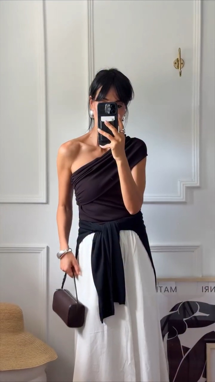 Recent outfits | 1, 2, 3 or 4?

All links are in my bio, but don’t hesitate to ask me anything, I’ll be happy to answer!

#minimaliststyle #summeroutfits #capsulewardrobe #everydaystyle
