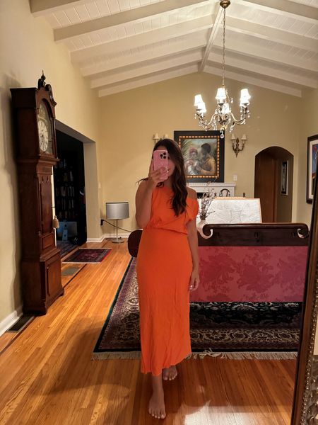 Cutest orange linen midi dress! Wearing a medium 

#LTKFindsUnder100 #LTKStyleTip